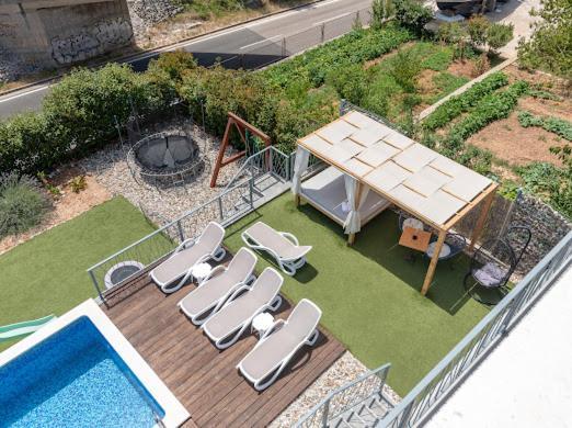 Villa Hedonist Seget Vranjica Exterior photo